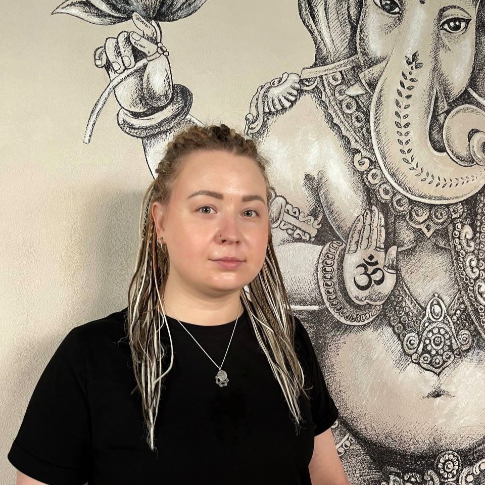 Алена Жупикова